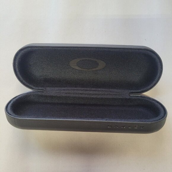 Oakley Black Sunglasses / Eyeglasses Hinged Hard Clamshell Case Faux Leather - Picture 2 of 3